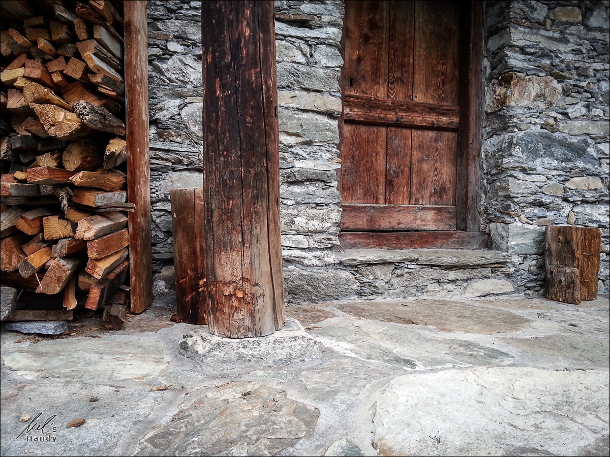 Stützpfeiler mit Unterlage